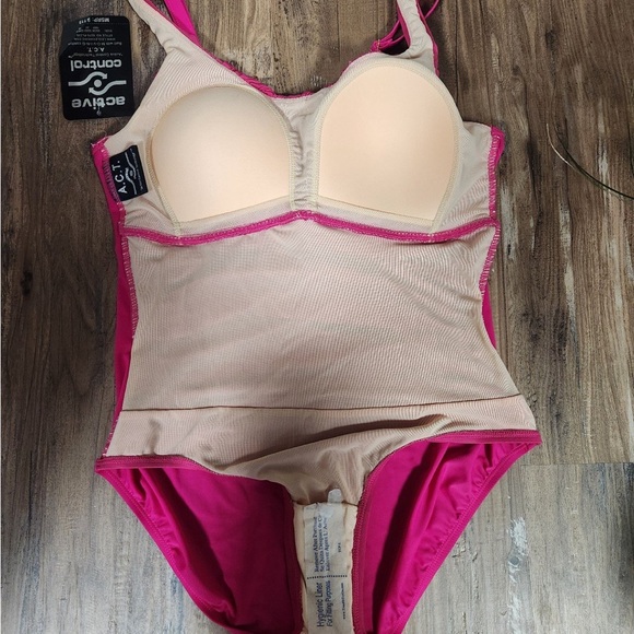 ACT active control technology one piece swimsuit pink 16W NWT - Picture 9 of 9
